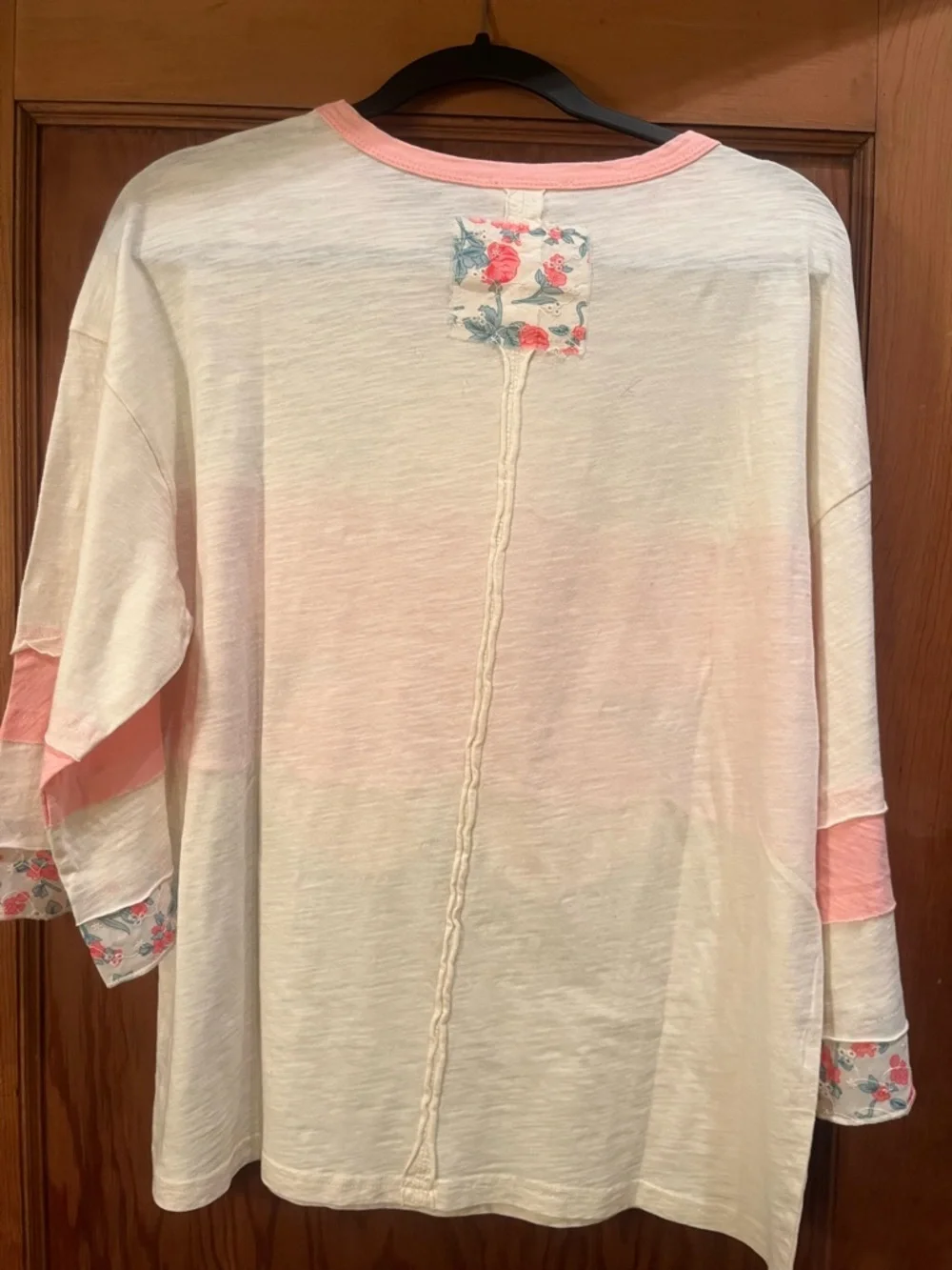 easel Cream & Pink Floral Crochet-Applique Long Sleeve Tee - Picture 3 of 3